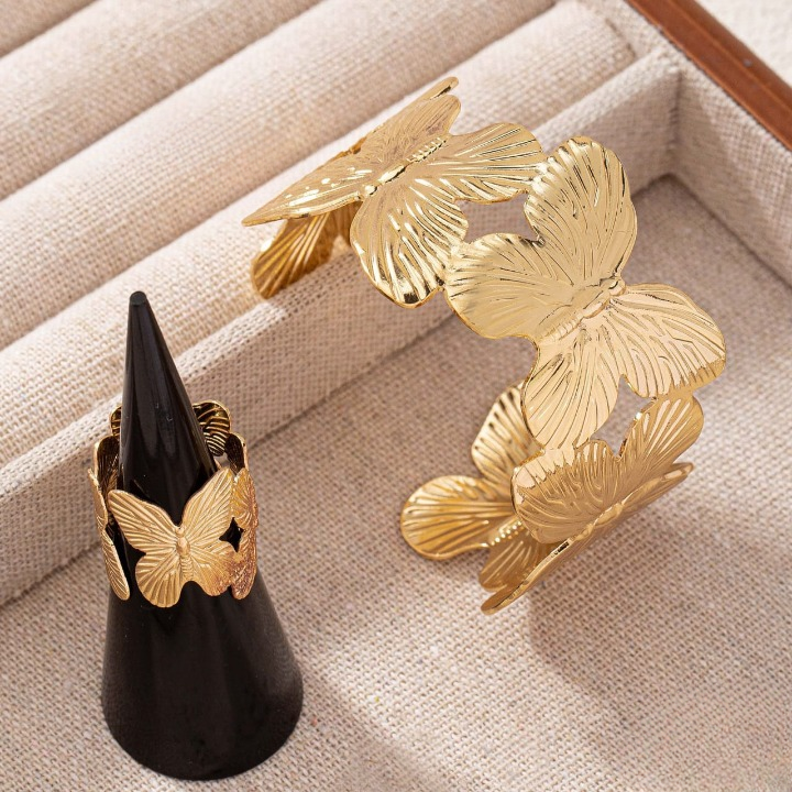 Hand Cuff Ring Set